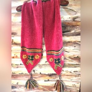 AERIKA Peruvian Chunky Red Floral Wool Handmade Peru Poms Oversized Neck Scarf